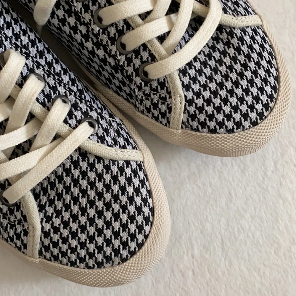 {NWOT} SeaVees for J.Crew | Monterey Houndstooth Sneaker Vegan SF 06/67 (6.5) - Picture 3 of 16